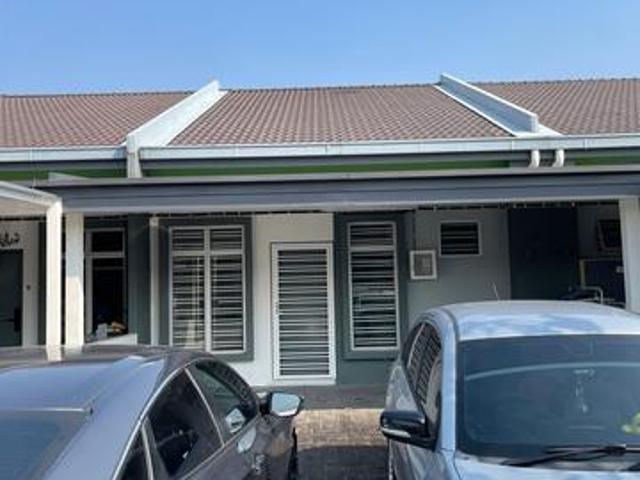 Terraced House for rent in Tanjong Sepat, Selangor