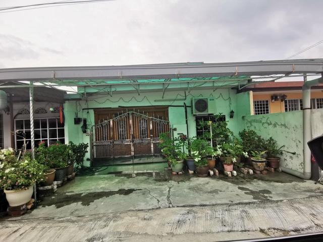 Terraced House for sale in Slim River, Muallim