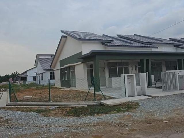 Terraced House for sale in Tanjong Sepat, Selangor