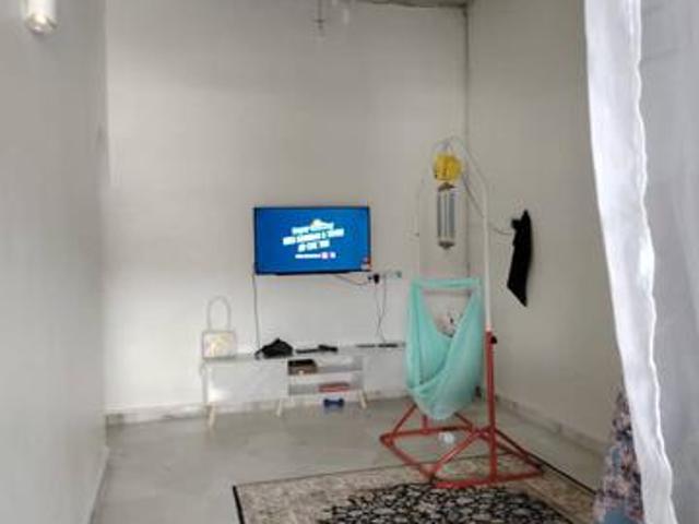Terraced House for sale in Tanjong Karang, Selangor