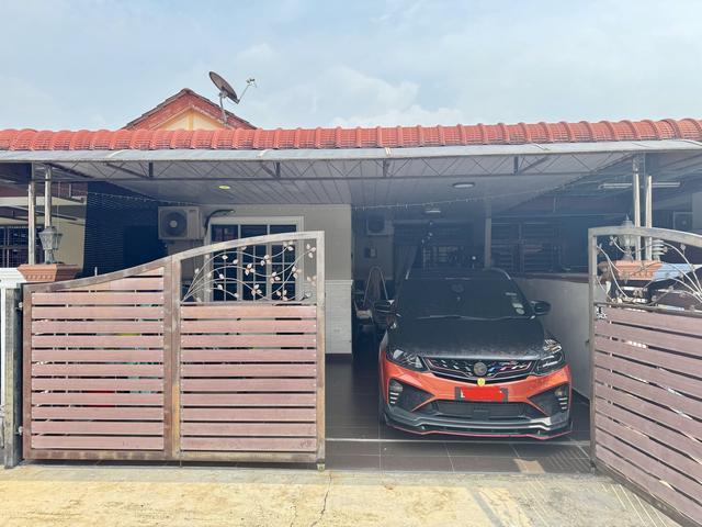 Terraced House for sale in Wellesley, Penang