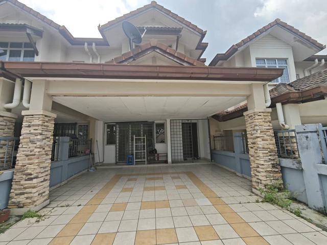 Terraced House for rent in Petaling, Alam Impian