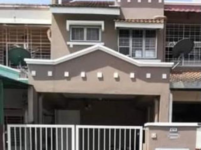Townhouse for sale in Petaling, Alam Impian