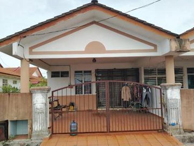 Terraced House for sale in Tringganu