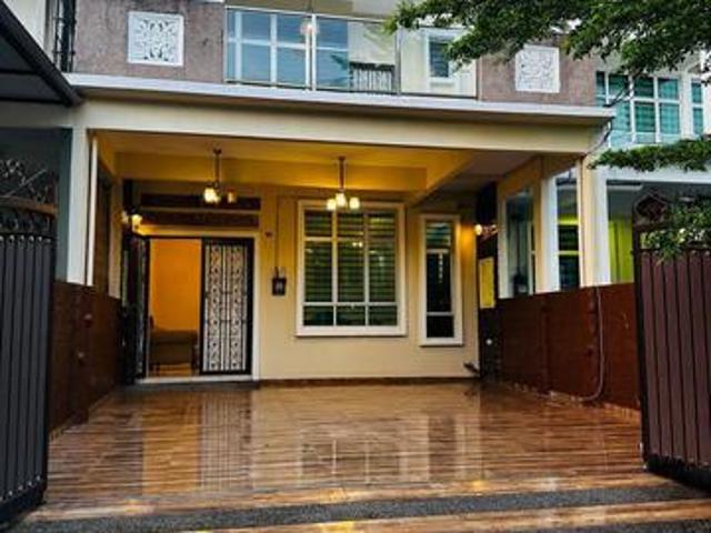 Terraced House for rent in Malaka
