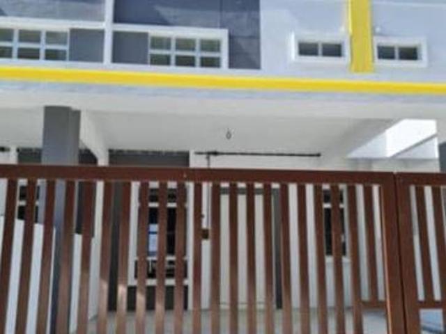 Terraced House for rent in Malaka