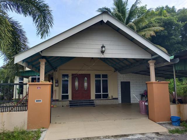 Bungalow for rent in Pengkalan Bharu, Kelantan