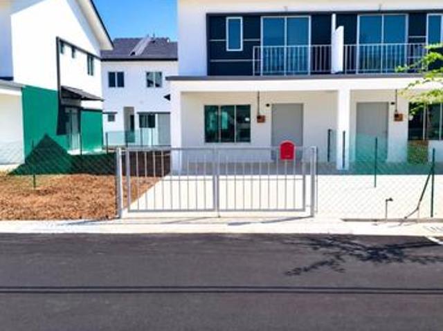 Terraced House for sale in Wellesley, Penang