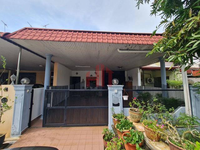 Terraced House for sale in Wellesley, Penang