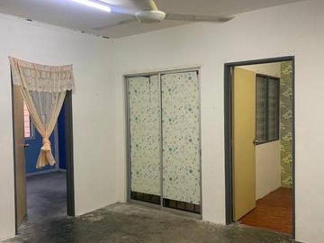 Flat for sale in Sendayan Village, Negeri Sembilan