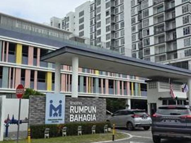 Apartment for sale in Malaka
