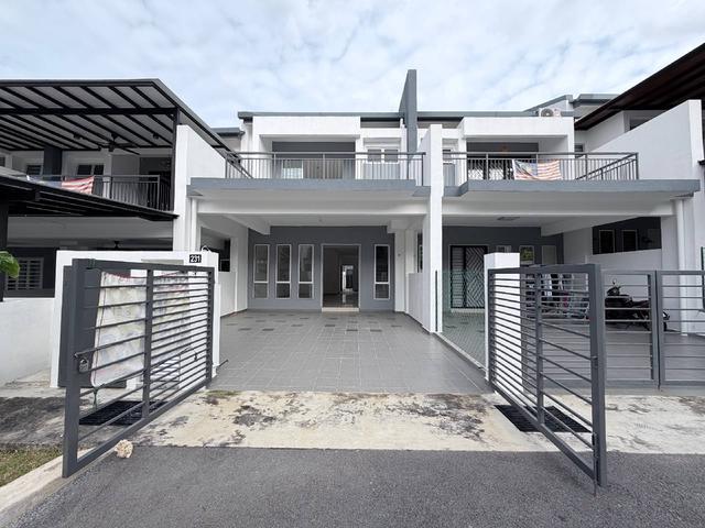 Terraced House for sale in Sendayan Village, Negeri Sembilan