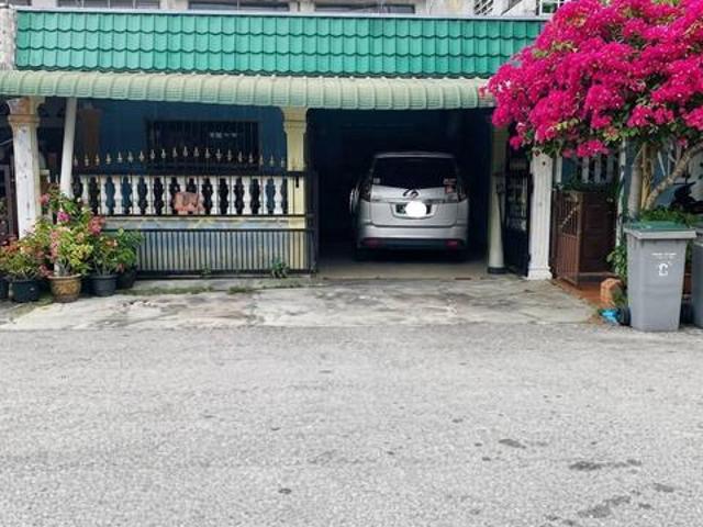 Terraced House for sale in Benut, Pontian