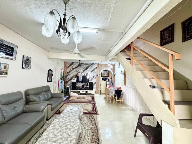 Terraced House for sale in Ulu Benut Village, Johor