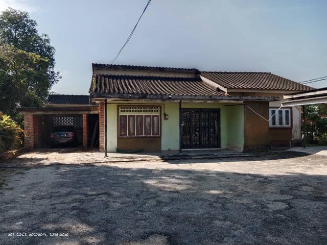 Bungalow for sale in Kuantan