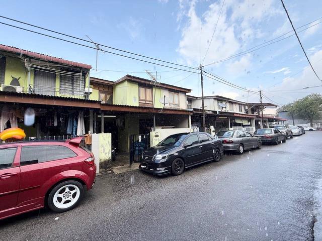 House for sale in Wellesley, Penang