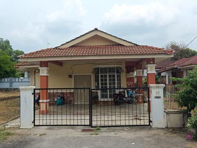 Bungalow for sale in Kuala Muda, Kedah
