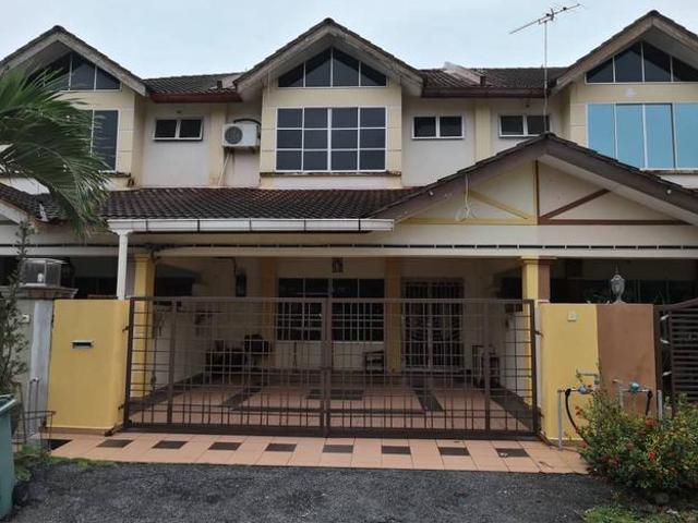 Terraced House for sale in Kuantan