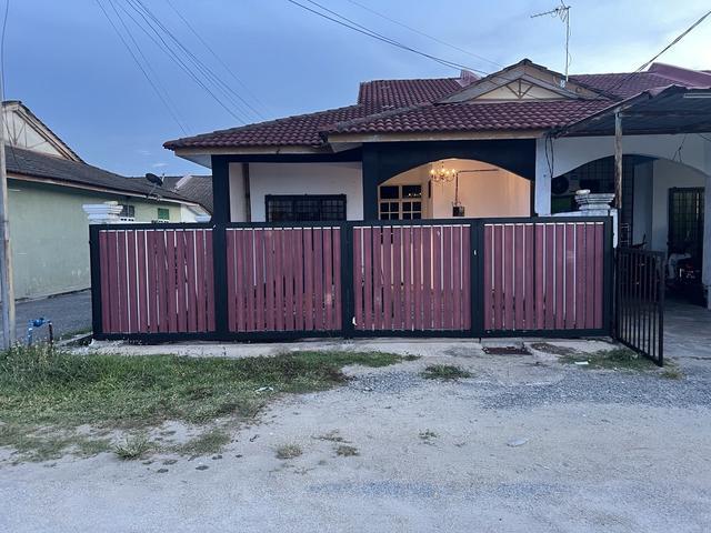 Terraced House for sale in Tringganu