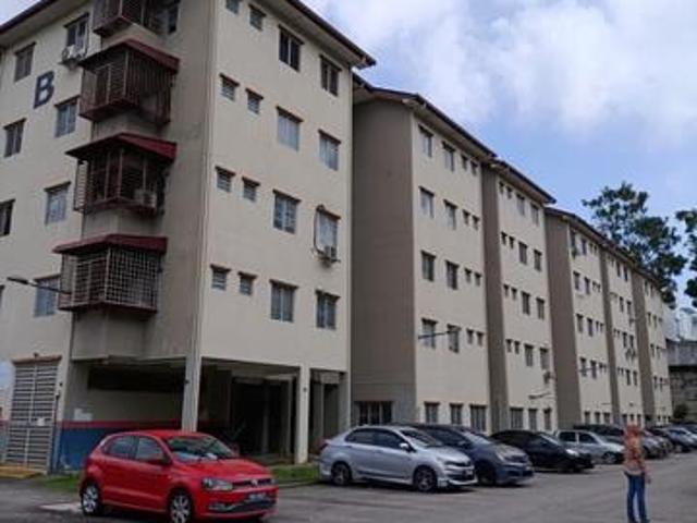 Flat for sale in Kajang, Langat