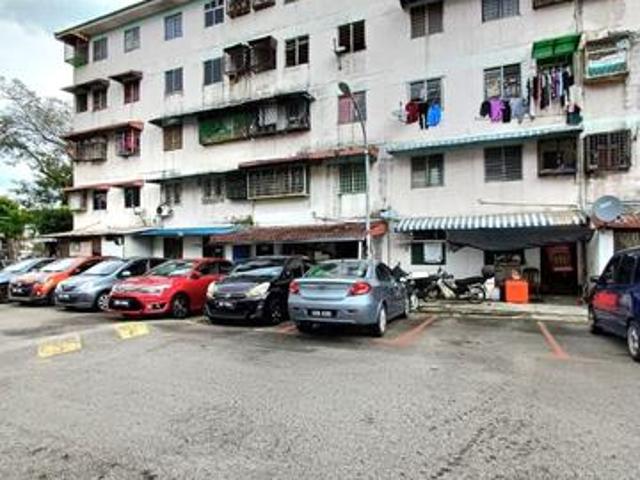 Flat for sale in Langat, Selangor
