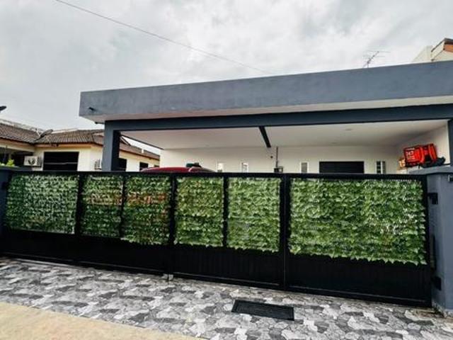 Residential House for sale in Lunas, Kulim