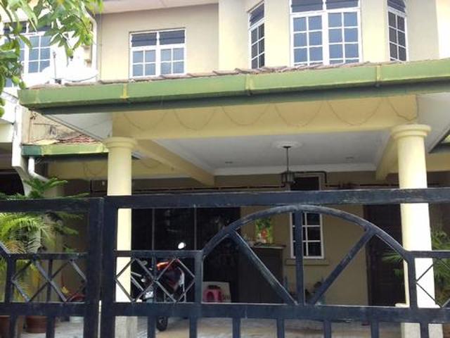 Terraced House for sale in Tanjong Sepat, Selangor