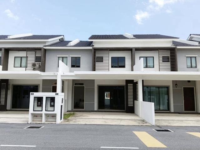 Terraced House for sale in Wellesley, Penang