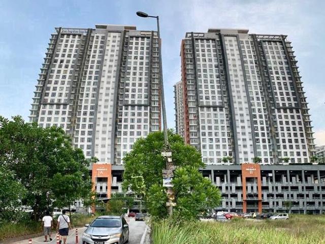 Serviced Residence for sale in Tanjong Sepat, Selangor