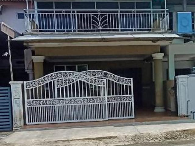 Terraced House for sale in Wellesley, Penang