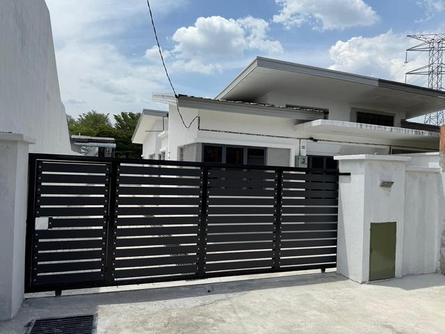 Residential House for rent in Majlis Perbandaran Selayang, Gombak