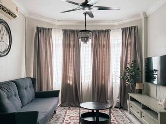 Apartment for rent in Petaling, Damansara Damai