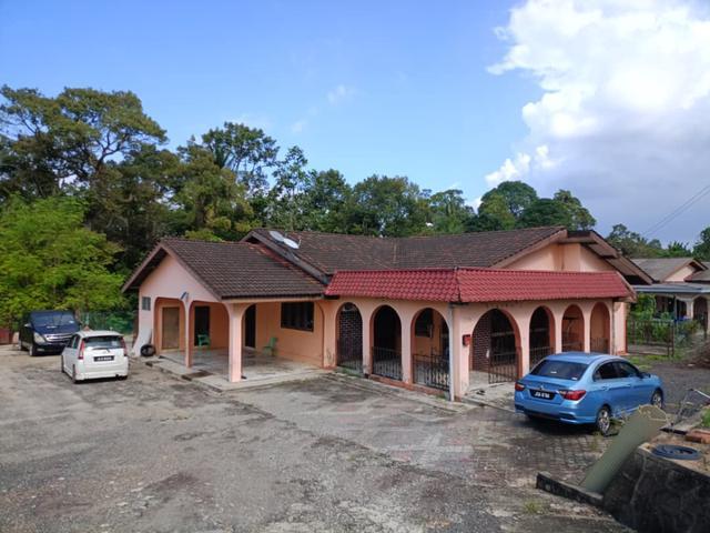 Bungalow for rent in Pengerang, Johor