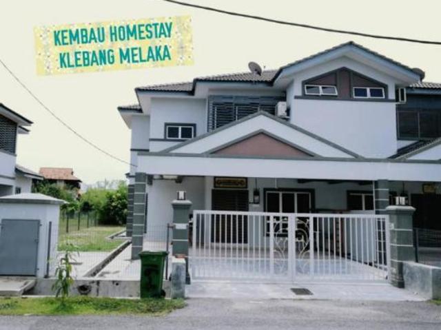 Terraced House for rent in Malaka