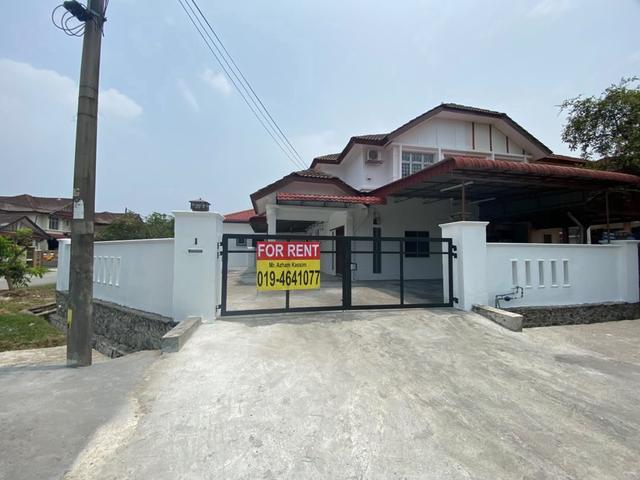 Residential House for rent in Kuala Selangor
