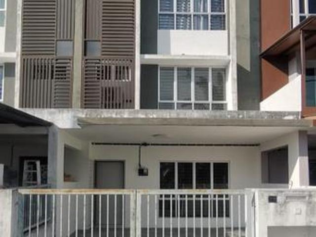 Terraced House for rent in Kuala Selangor, Selangor