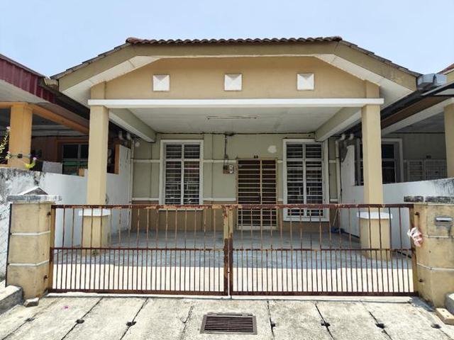 Terraced House for rent in Wellesley, Penang
