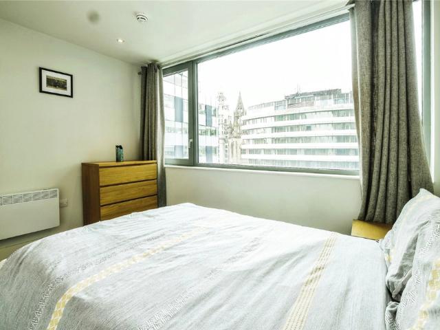Apartment for rent in Calderstones