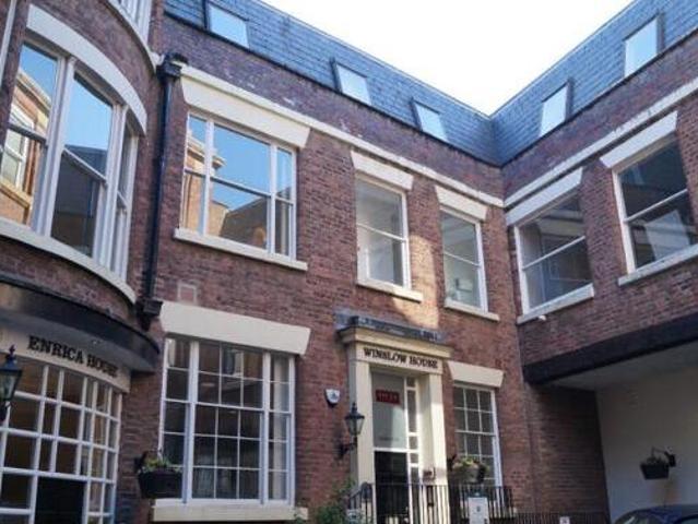 House for rent in Calderstones