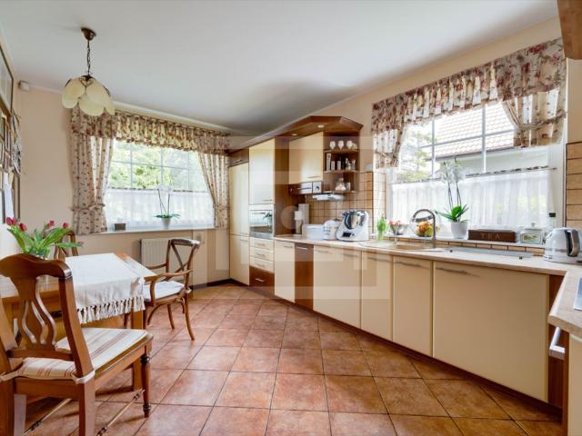 Dom na sprzedaż w Rumia, Pomorskie