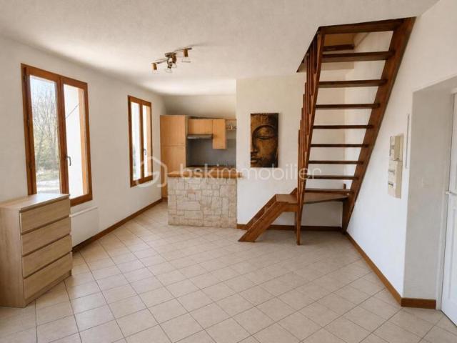 Appartement vente à Annecy, Sales