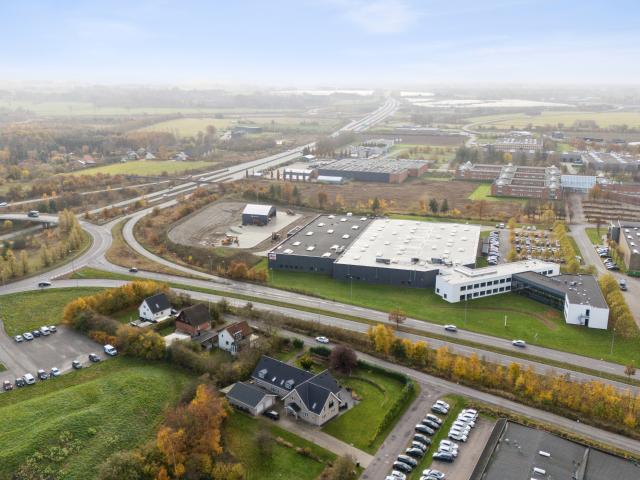 Erhvervsejendom til leje i Over Holluf, Odense