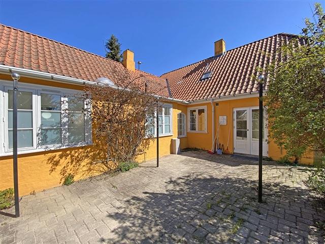 Hus til leje i Charlottenlund, Brøndby