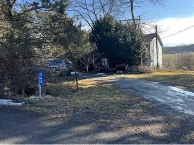 House for sale in Mainesburg, Sullivan Township