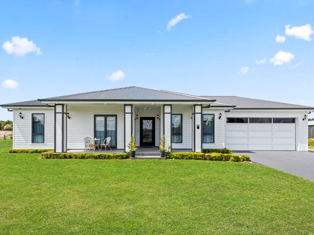 House for sale in Brisbane Grove, New South Wales