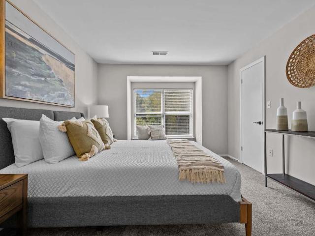 Apartment for rent in Thalia Village, Virginia Beach
