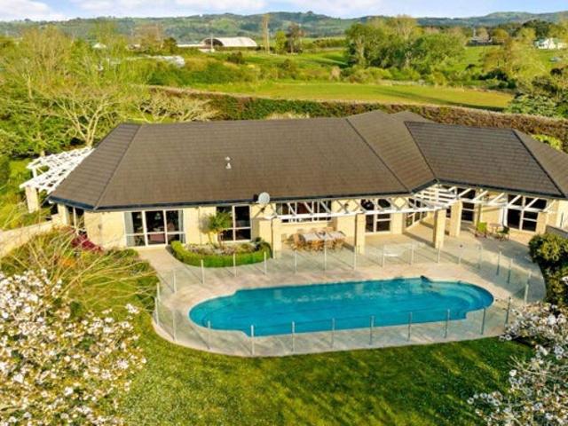 House for rent in Awhitu