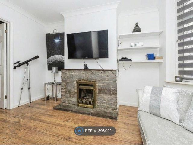 Apartment for rent in Farley Hill, Luton