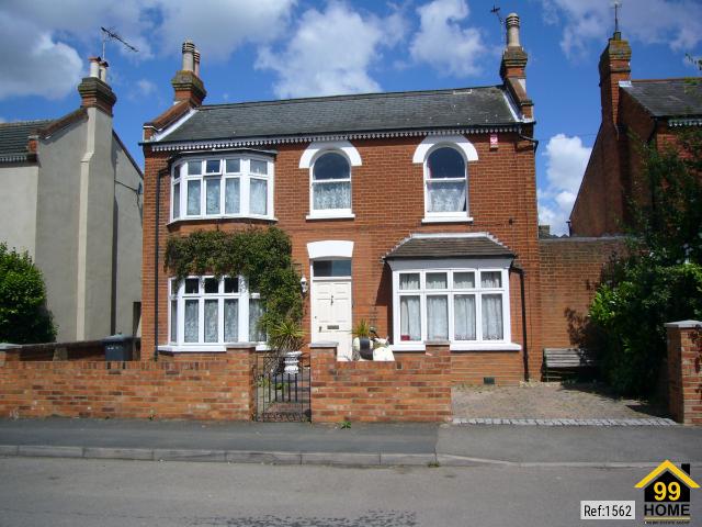 House for rent in Egham, Runnymede