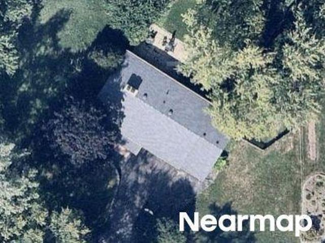 House for sale in Mchenry, Illinois